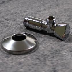 Hansgrohe Eckventil E Design Chrom mit Rosette 13902000 