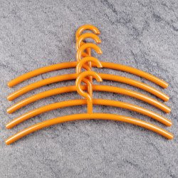 HEWI Kleiderbügel 5er Set 570.1 24 Orange Bügel 450 mm Haken fest Garderobenbügel Orange